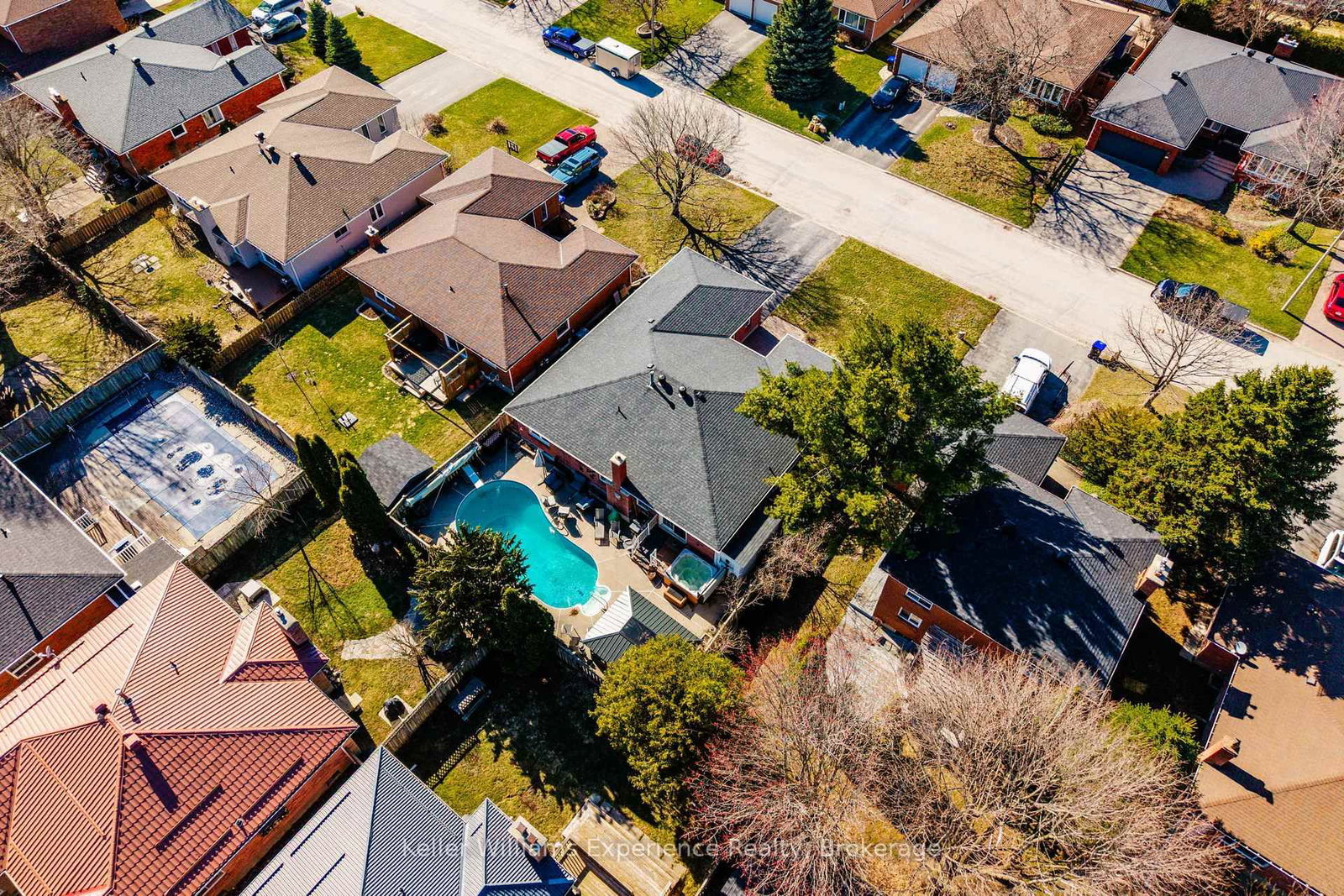 933 Playfair Road • Midland, ON photo 49