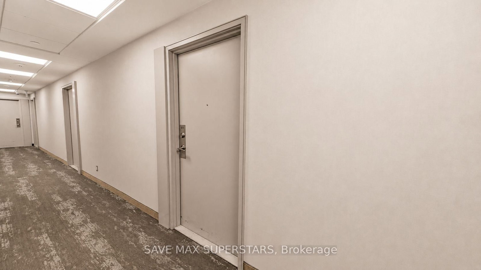 681 Yonge Street • #611 • Barrie, ON photo 5