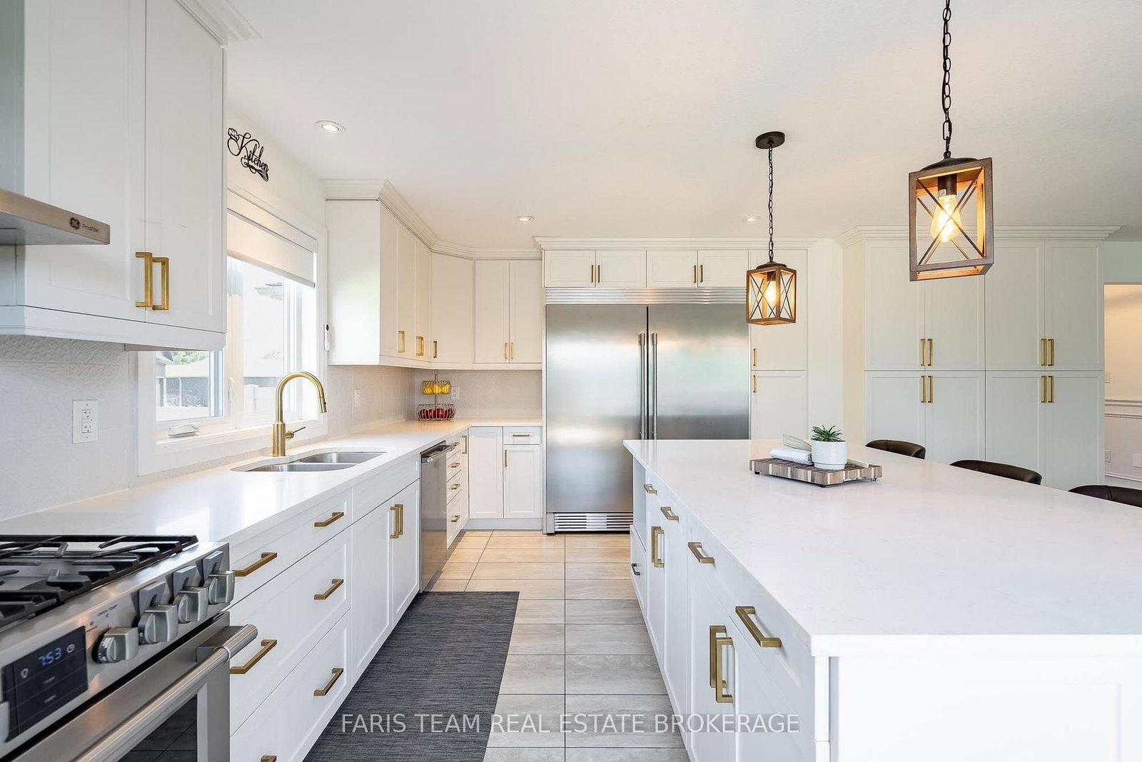 4 Cheslock Crescent • Oro-Medonte, ON photo 10