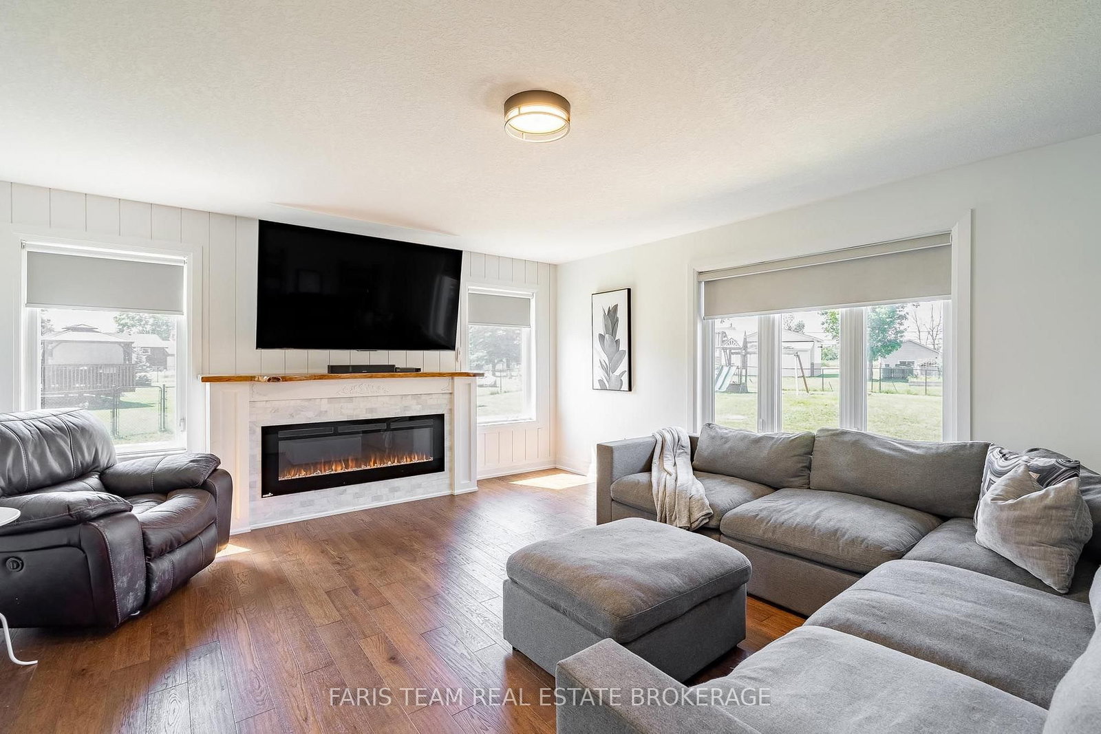 4 Cheslock Crescent • Oro-Medonte, ON photo 14