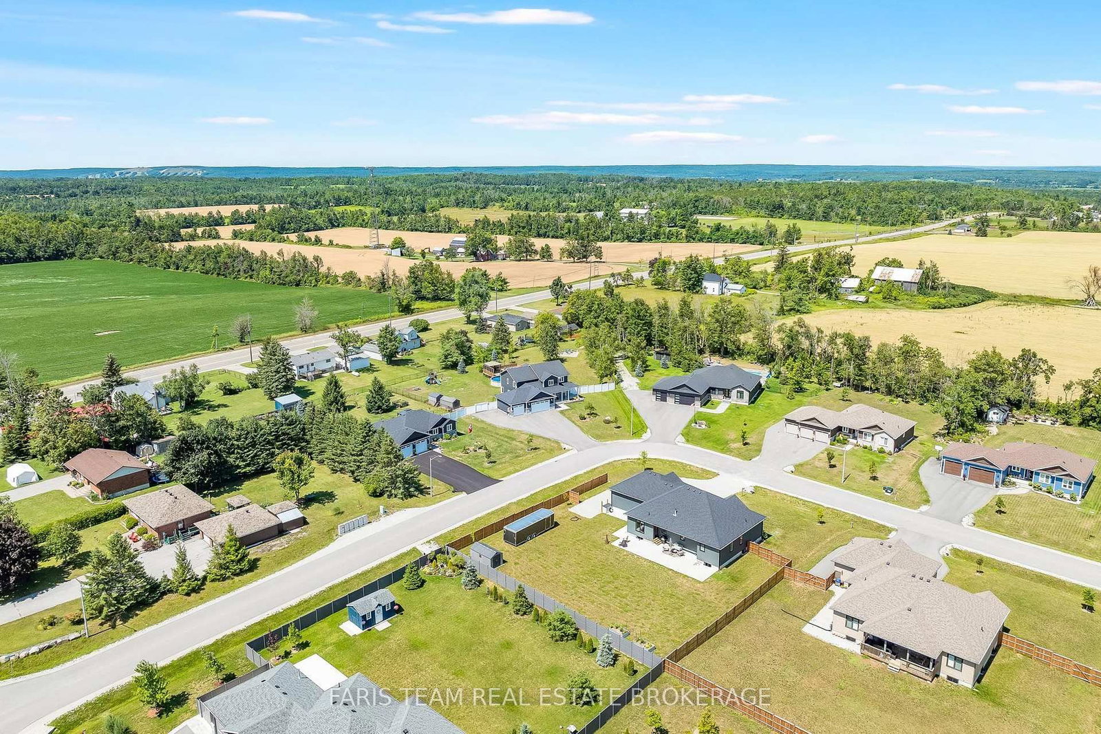 4 Cheslock Crescent • Oro-Medonte, ON photo 48