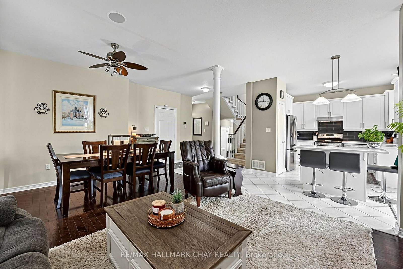 14 Strathmore Place • Barrie, ON photo 15