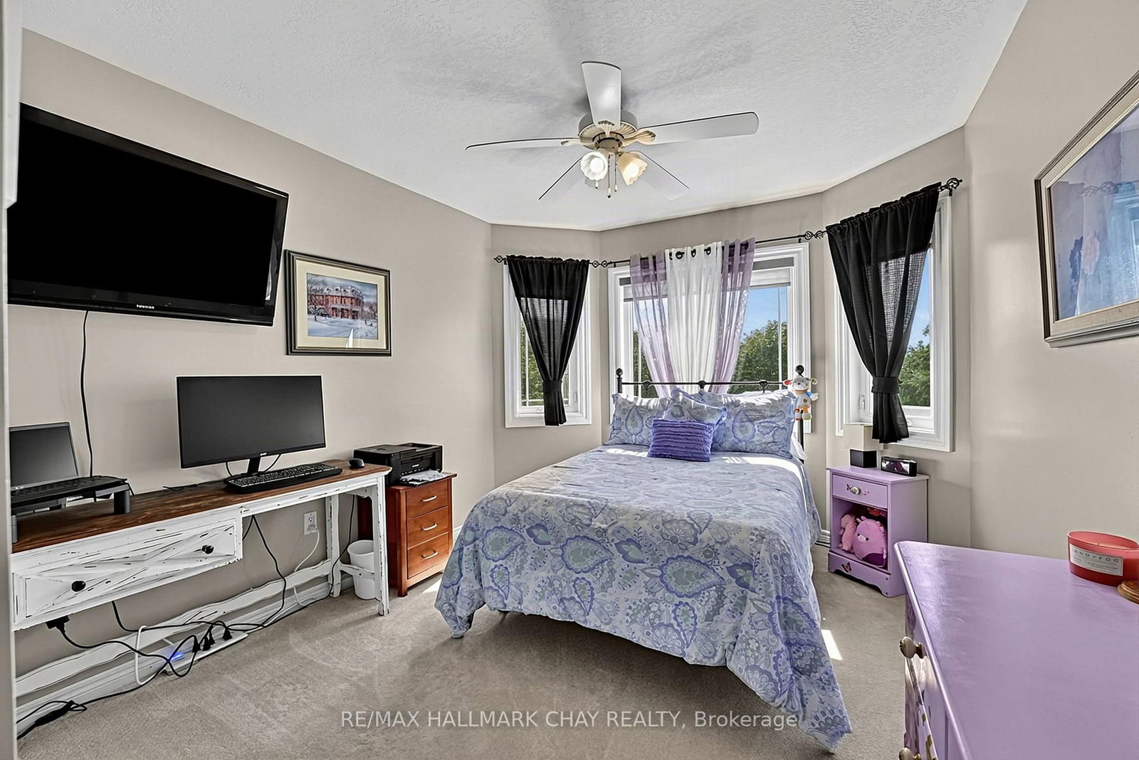14 Strathmore Place • Barrie, ON photo 21