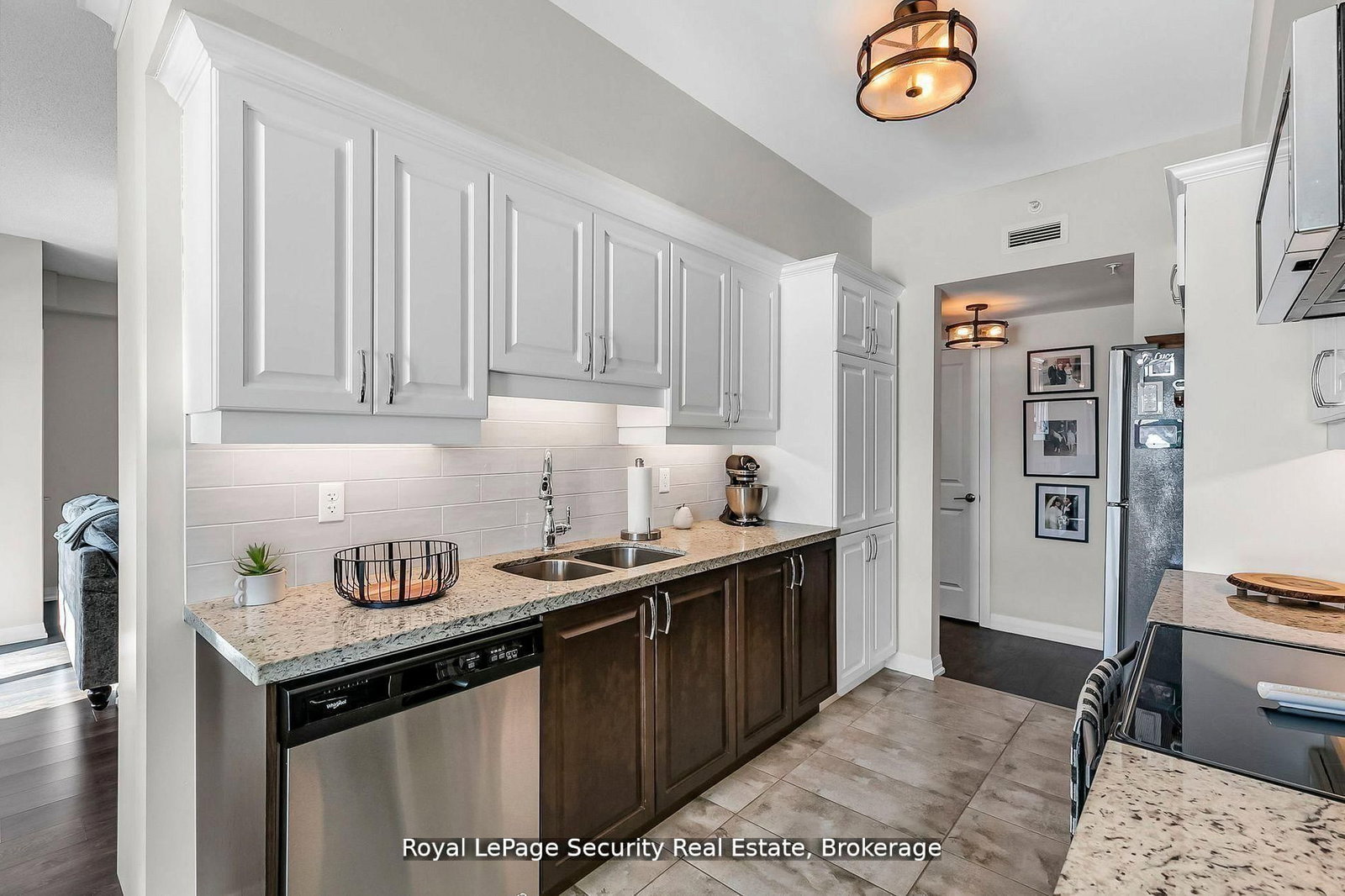 54 Koda Street • #217 • Barrie, ON photo 11