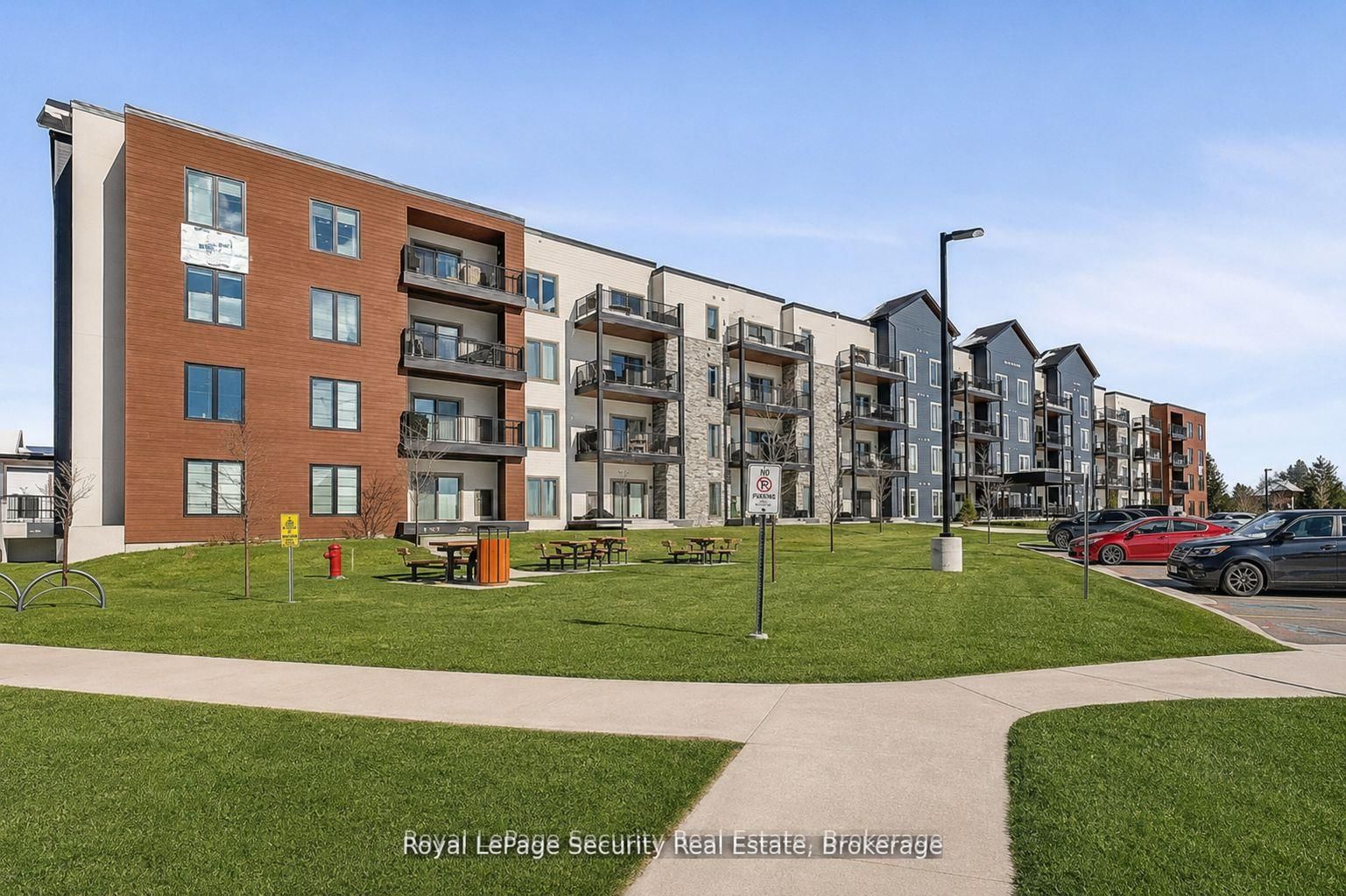 54 Koda Street • #217 • Barrie, ON photo 2
