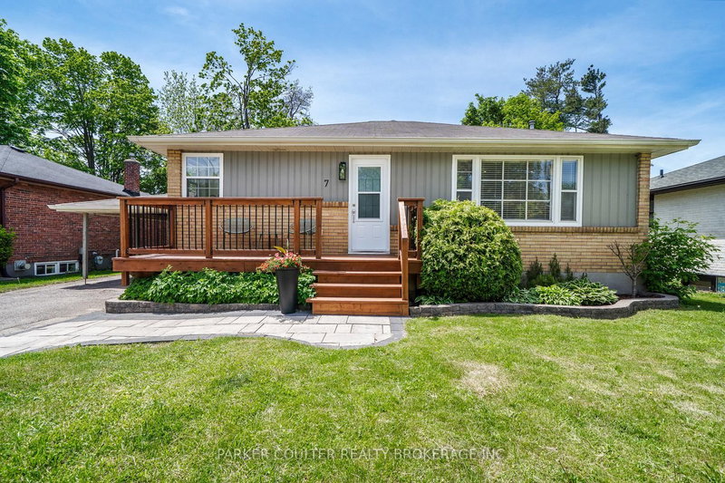 7 Oakley Park Square