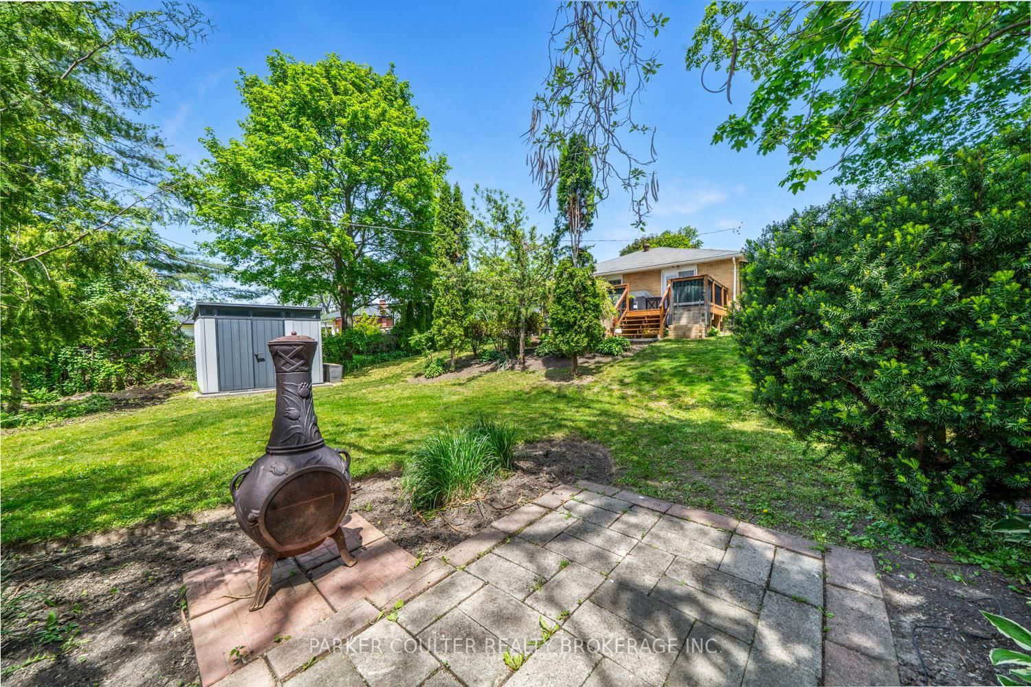 7 Oakley Park Square • Barrie, ON photo 36