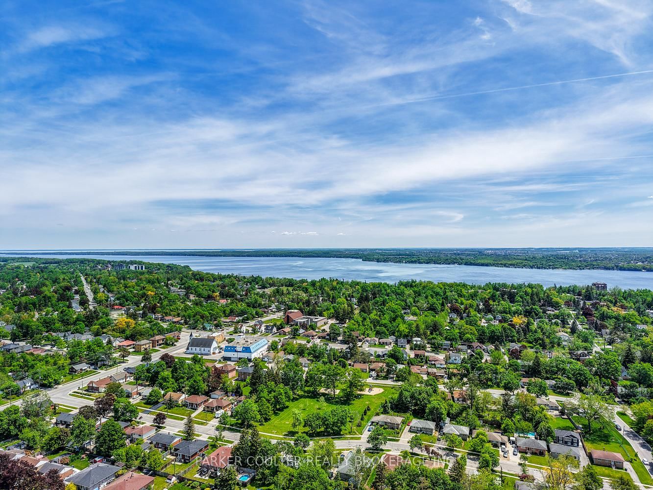 7 Oakley Park Square • Barrie, ON photo 41
