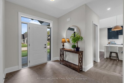 7 Clydesdale Court • Oro-Medonte, ON photo 4