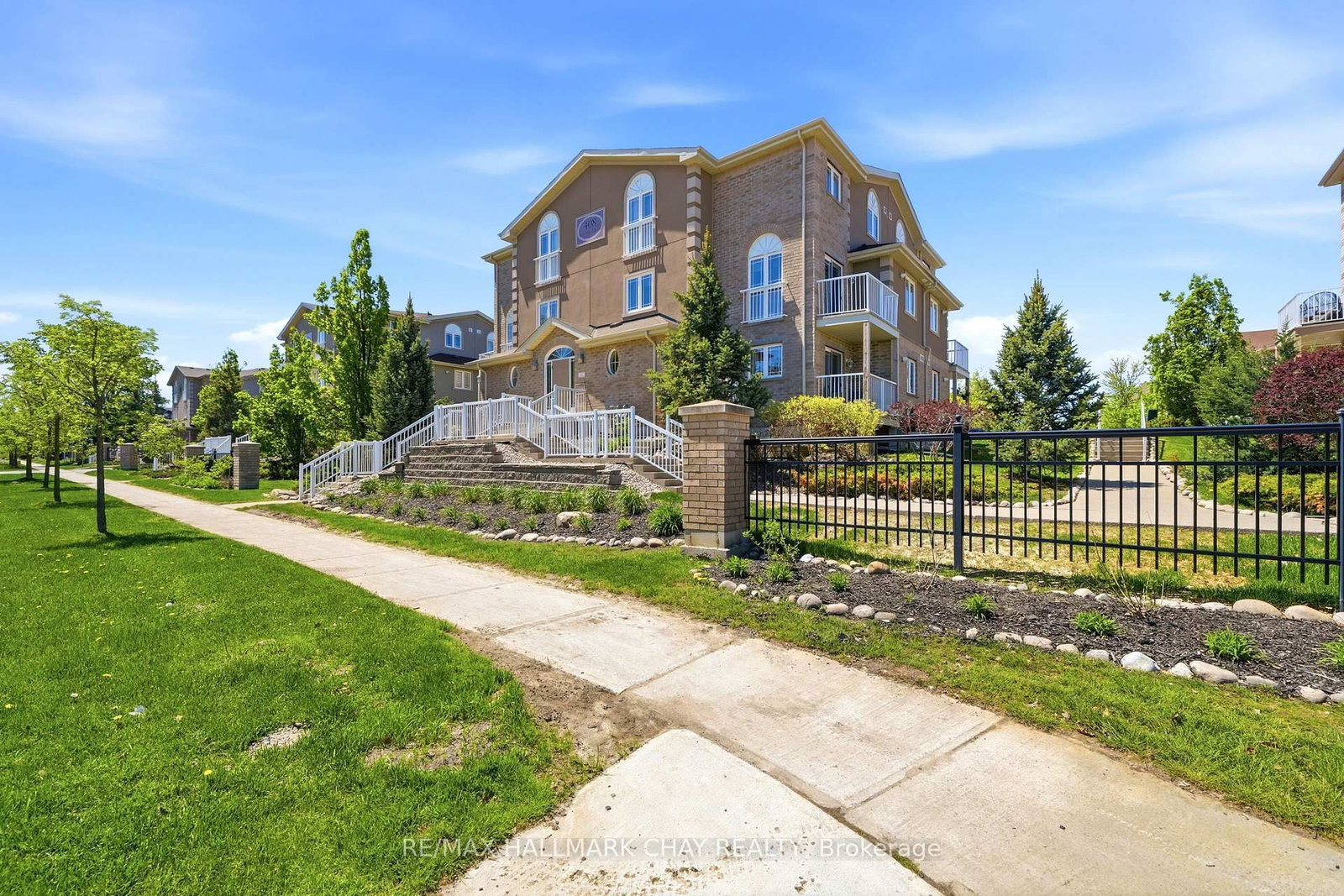 408 Veterans Drive • #1 • Barrie, ON photo 35