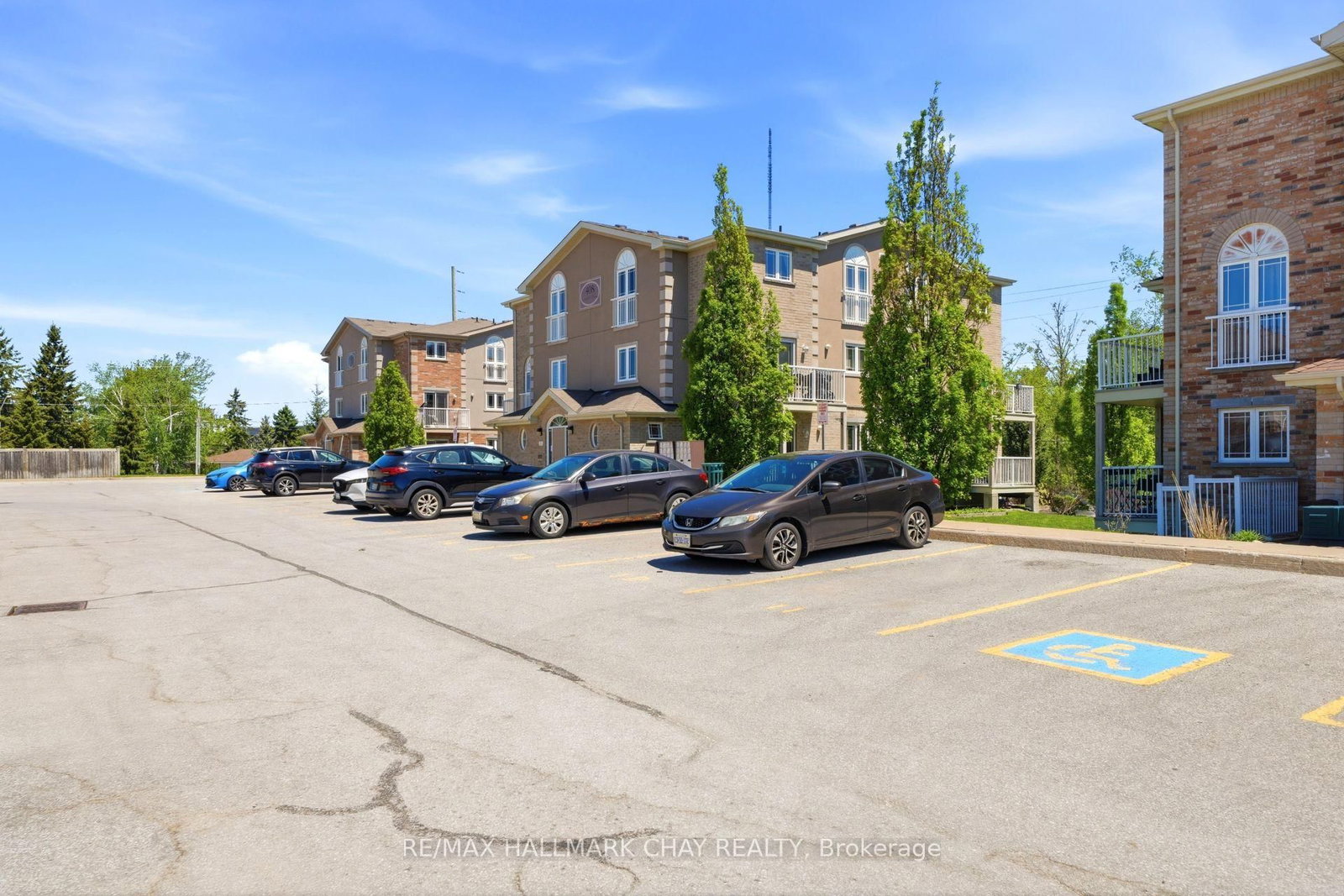 408 Veterans Drive • #1 • Barrie, ON photo 37
