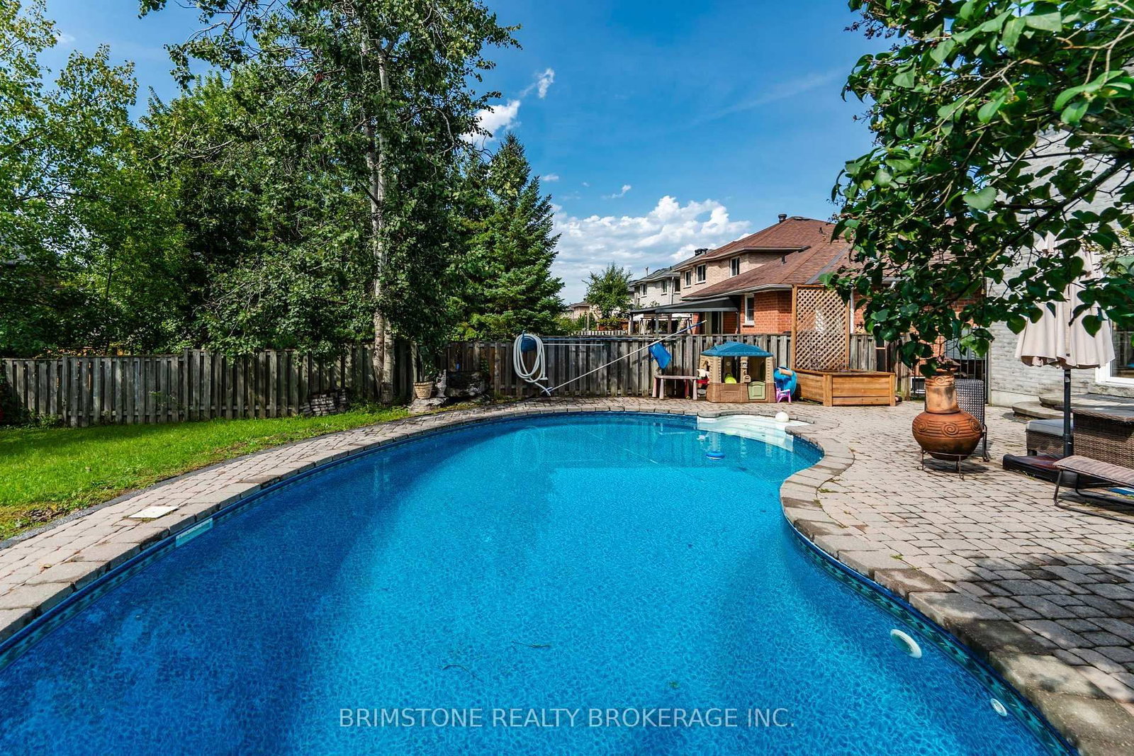 24 Stoneybrook Crescent • Barrie, ON photo 34