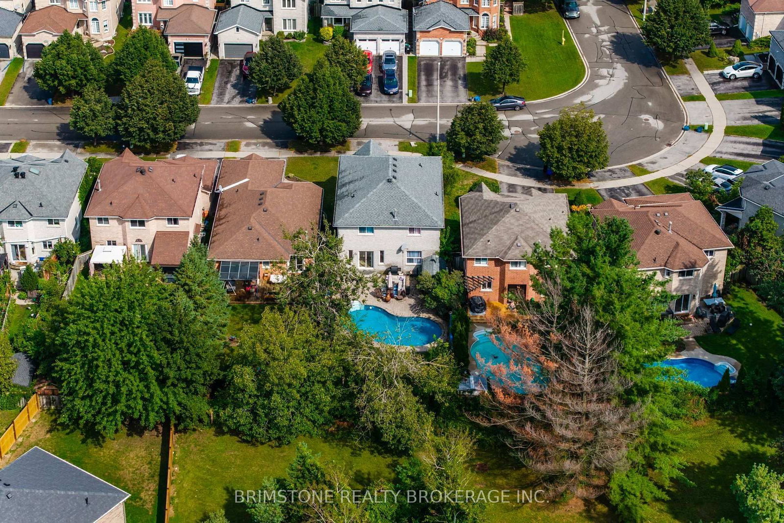 24 Stoneybrook Crescent • Barrie, ON photo 40