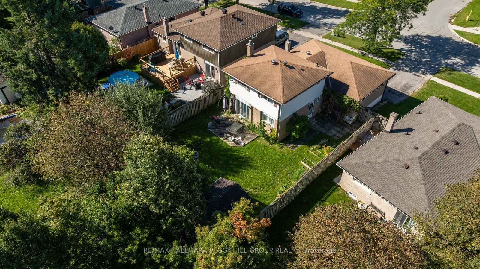 46 College Crescent • Barrie, ON photo 9