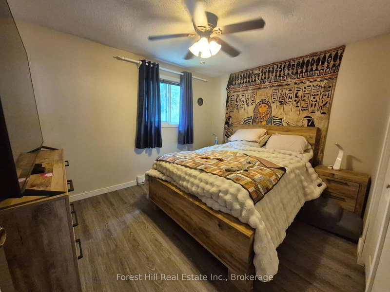 679 Simcoe Avenue W