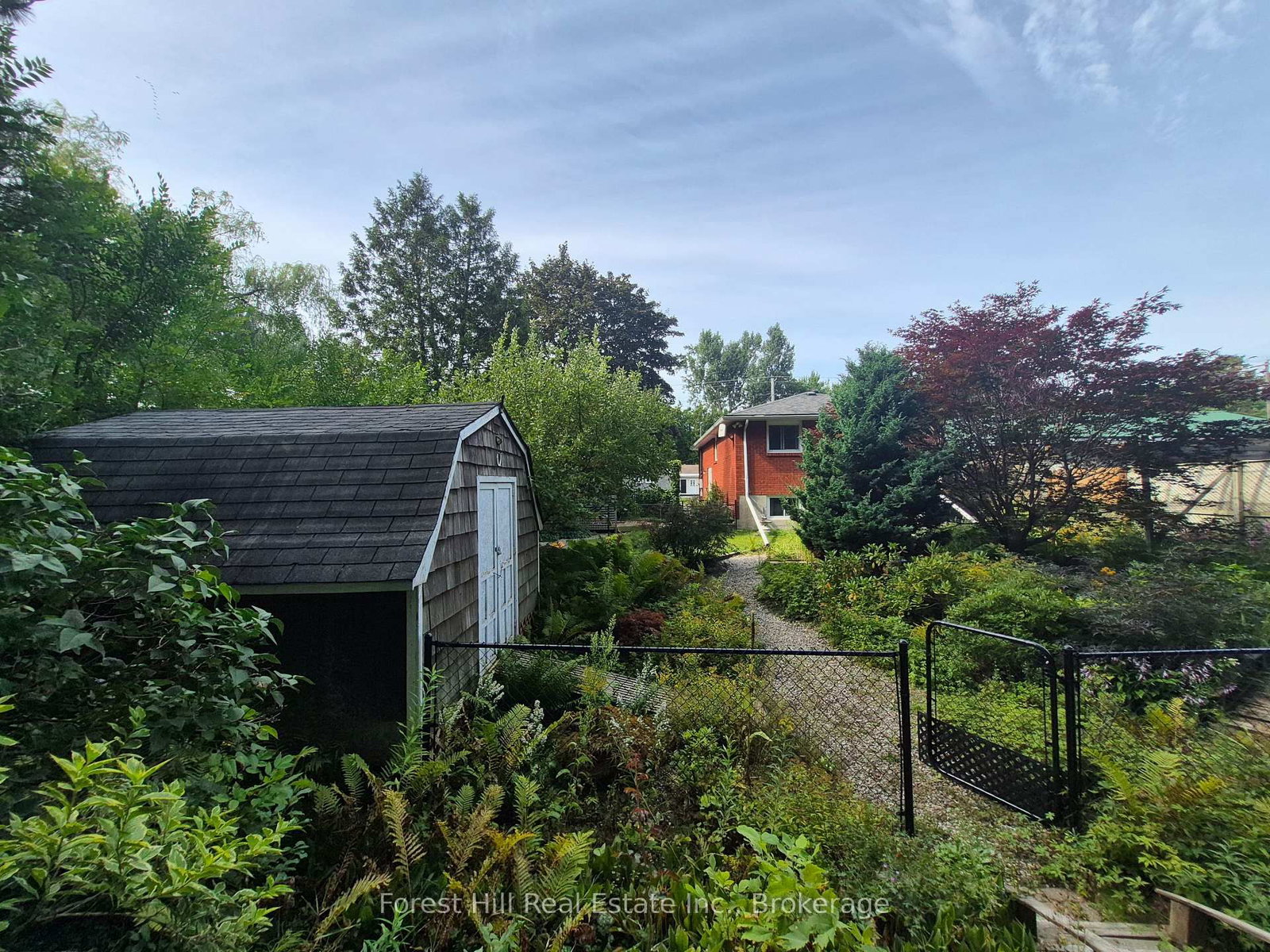 679 Simcoe Avenue W • Tay, ON photo 21