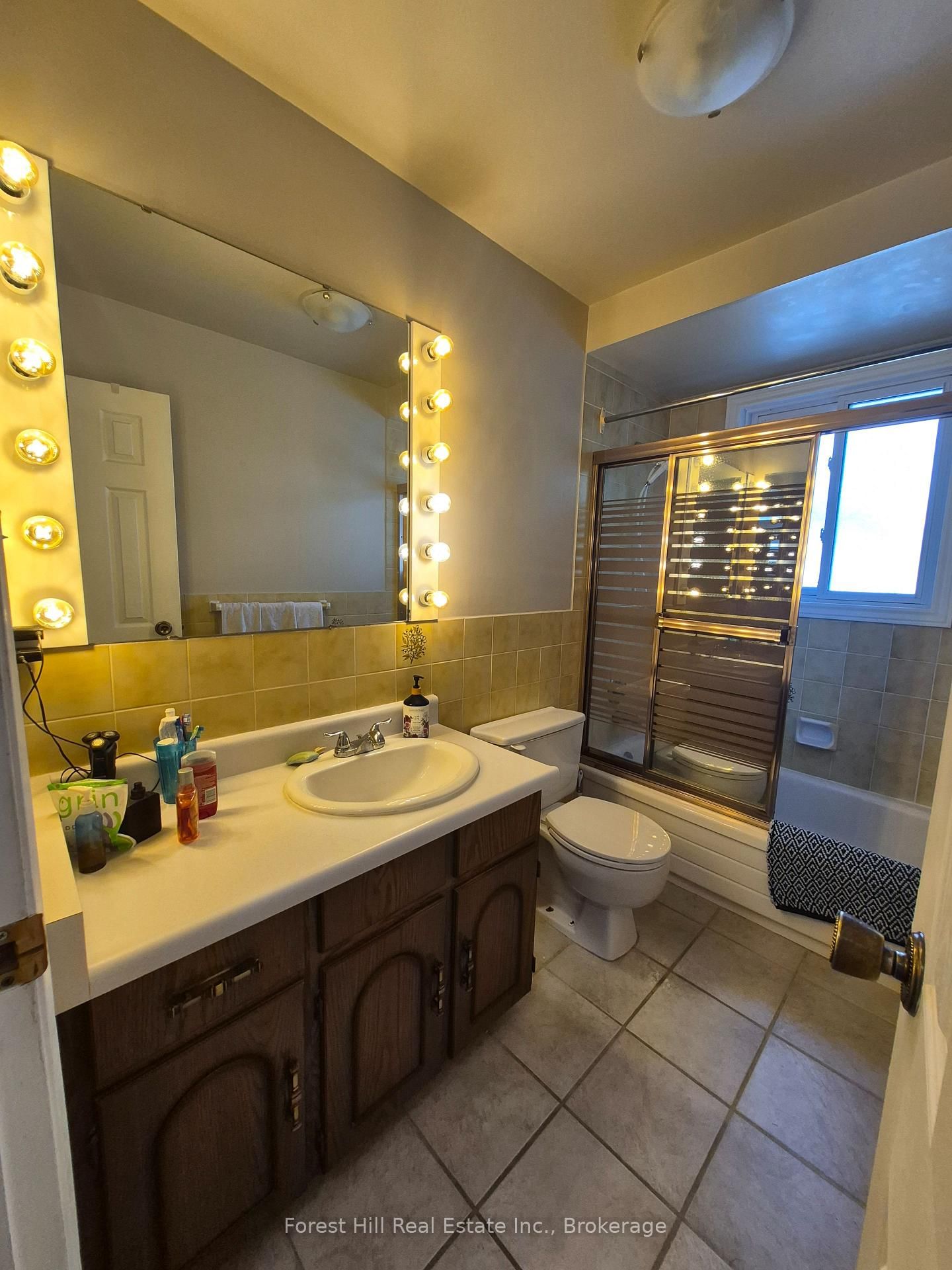 679 Simcoe Avenue W • Tay, ON photo 27