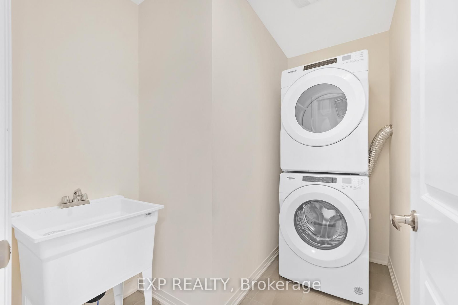 122 Turnberry Lane • Barrie, ON photo 32