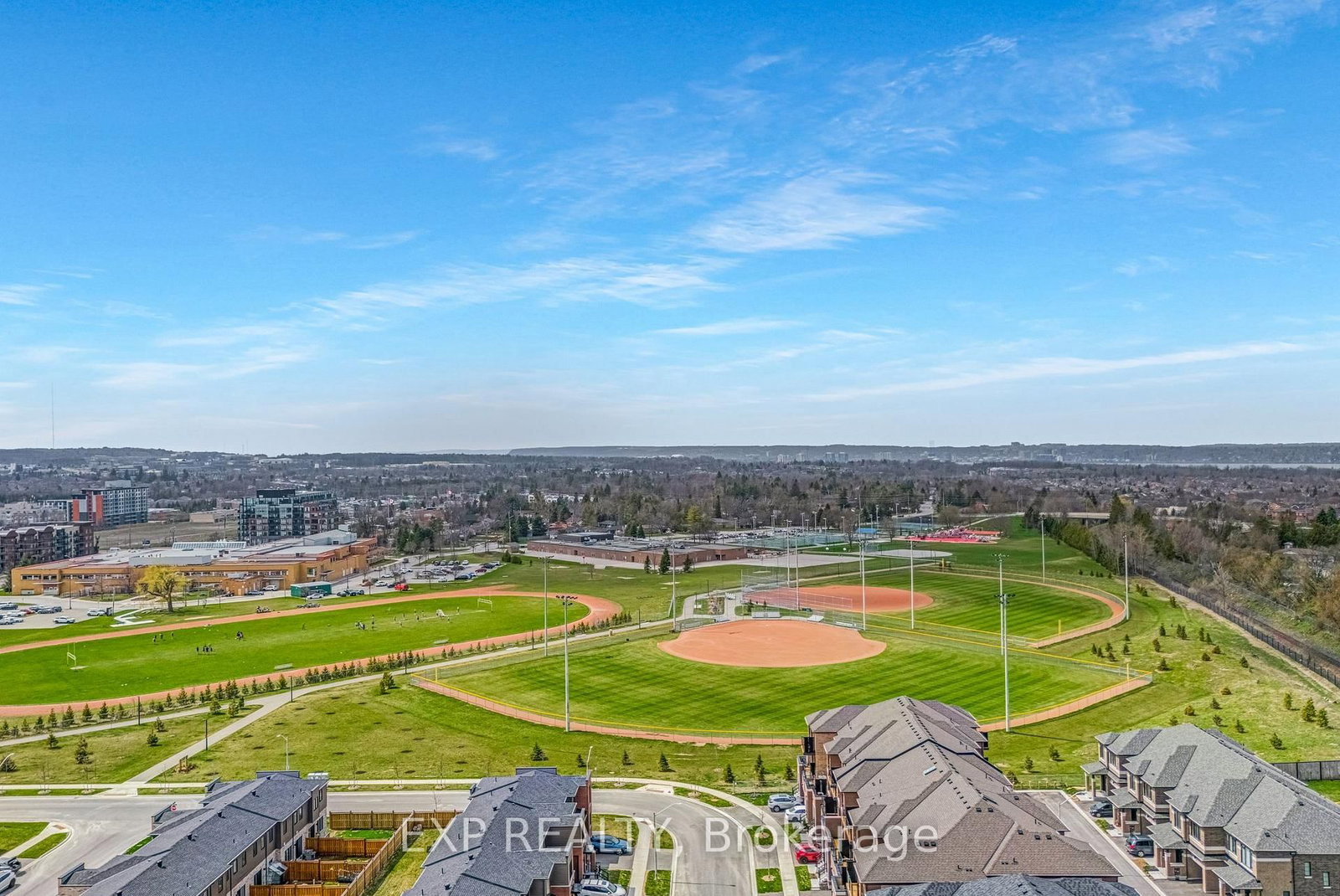 122 Turnberry Lane • Barrie, ON photo 39