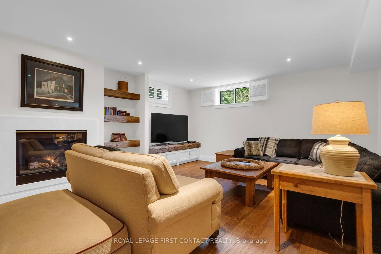 49 Black Creek Trail • Springwater, ON photo 38