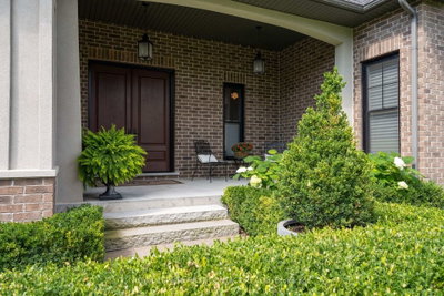 49 Black Creek Trail • Springwater, ON photo 5