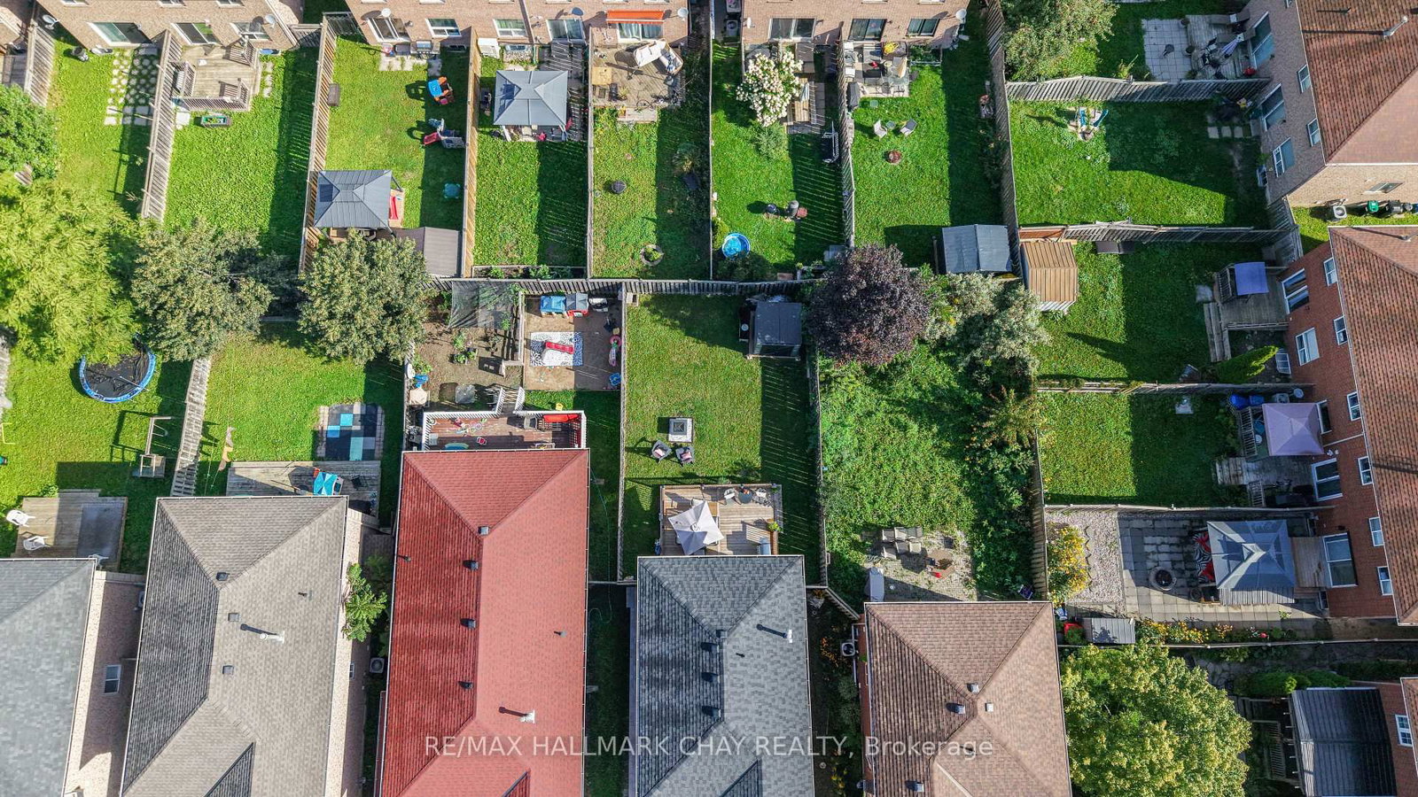 16 Buggs Gate • Barrie, ON photo 23