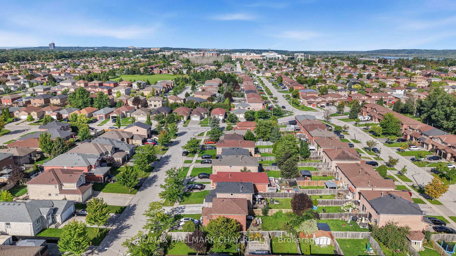 16 Buggs Gate • Barrie, ON photo 25