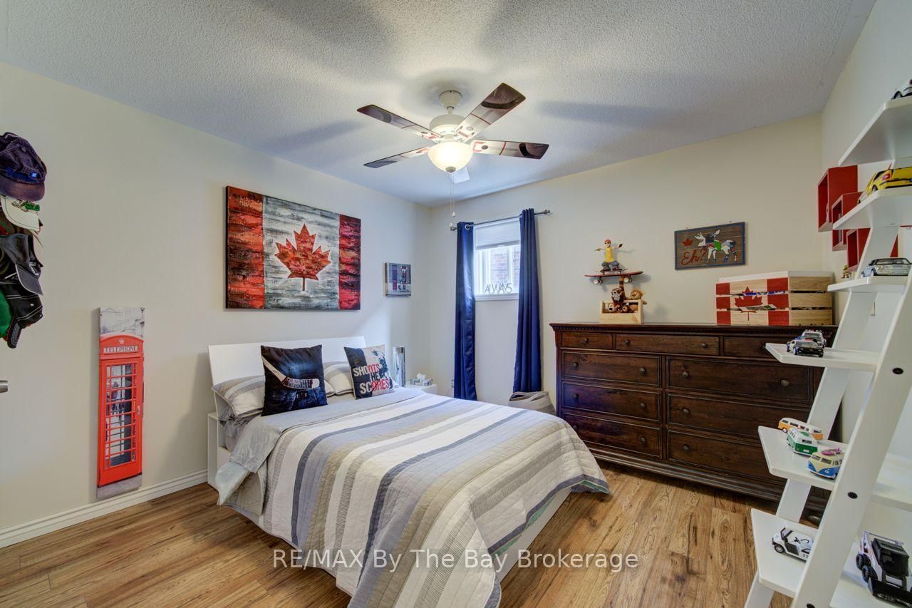 9 Cranberry Heights • Wasaga Beach, ON photo 23