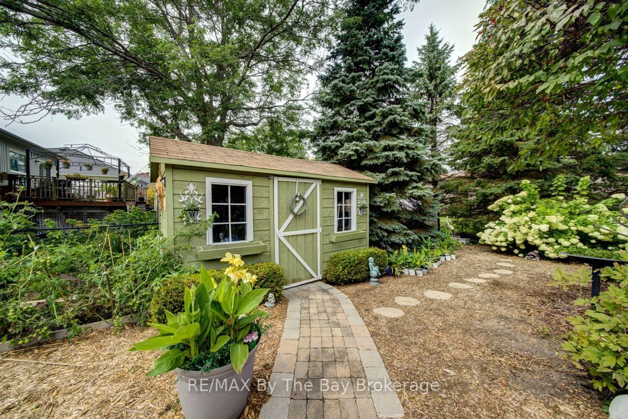 9 Cranberry Heights • Wasaga Beach, ON photo 30