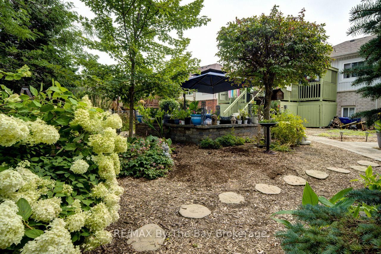 9 Cranberry Heights • Wasaga Beach, ON photo 31
