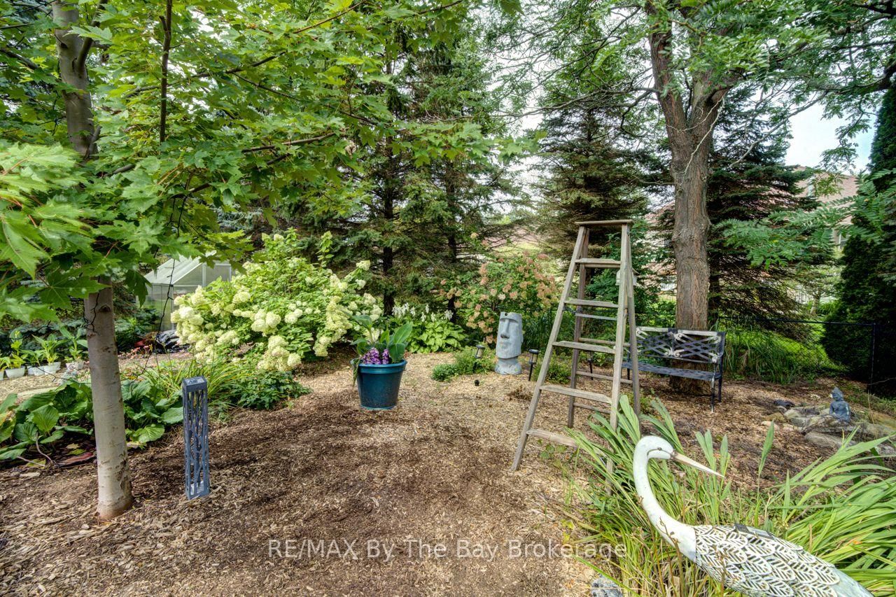 9 Cranberry Heights • Wasaga Beach, ON photo 36