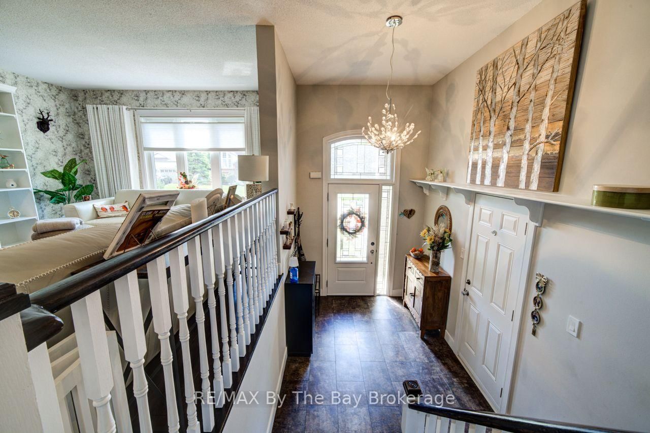 9 Cranberry Heights • Wasaga Beach, ON photo 4