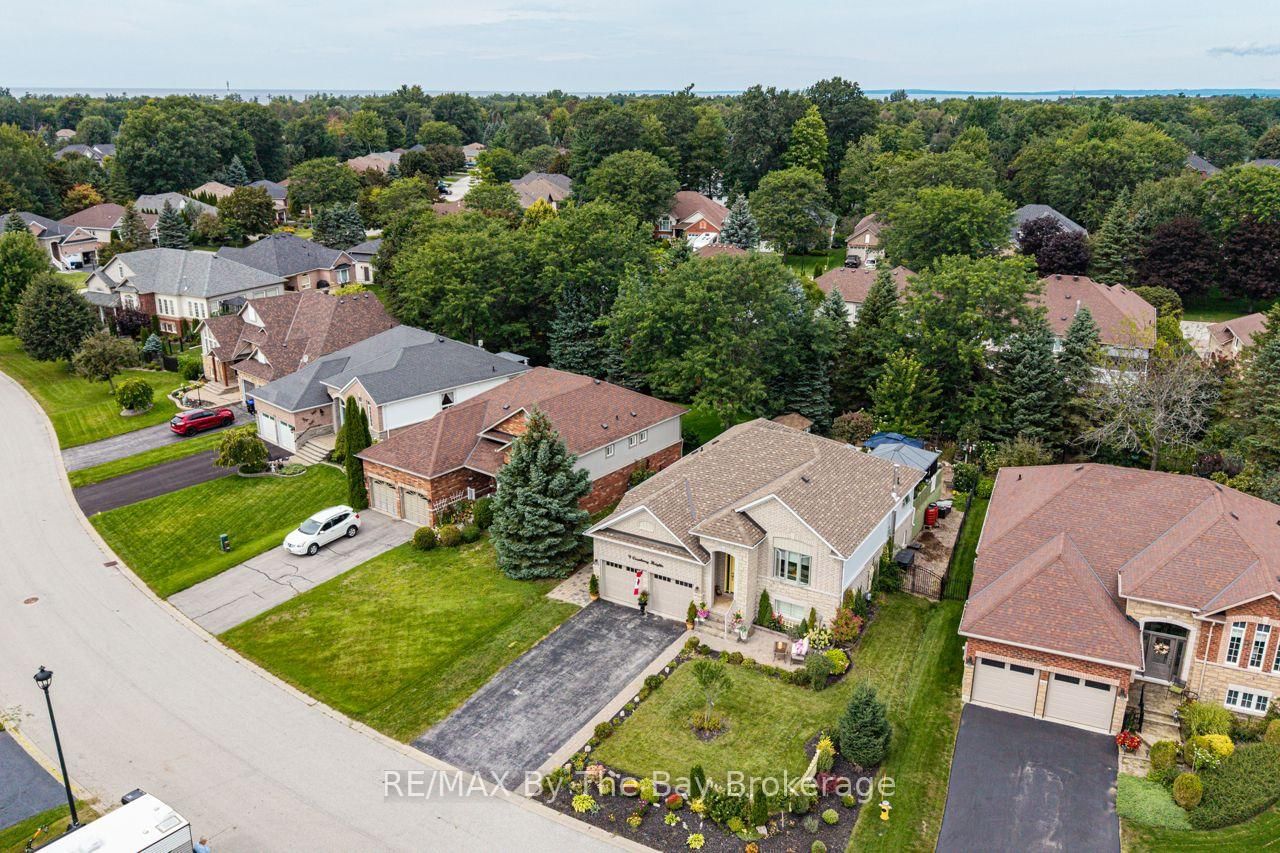 9 Cranberry Heights • Wasaga Beach, ON photo 42