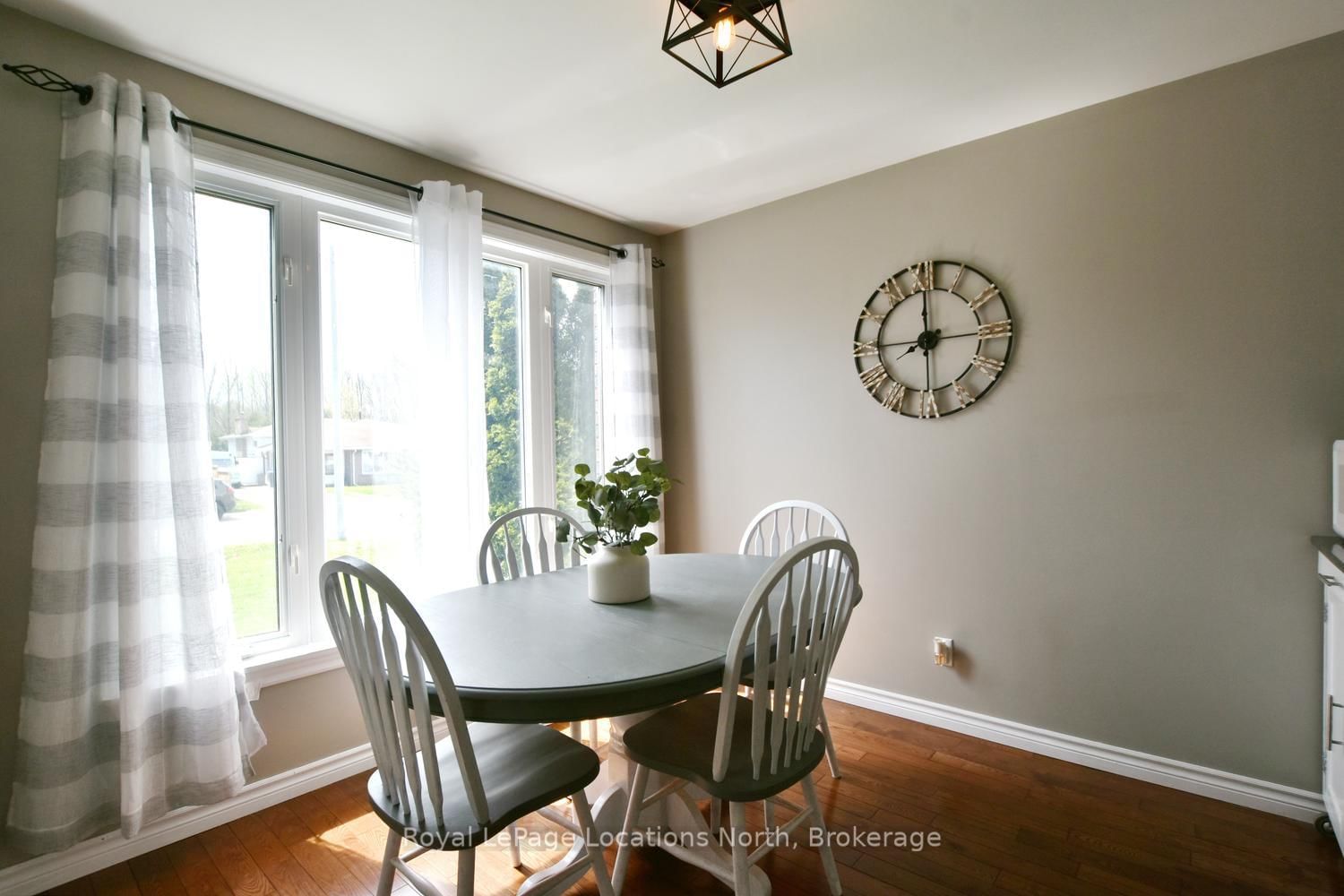514 Tenth Street • Collingwood, ON photo 21