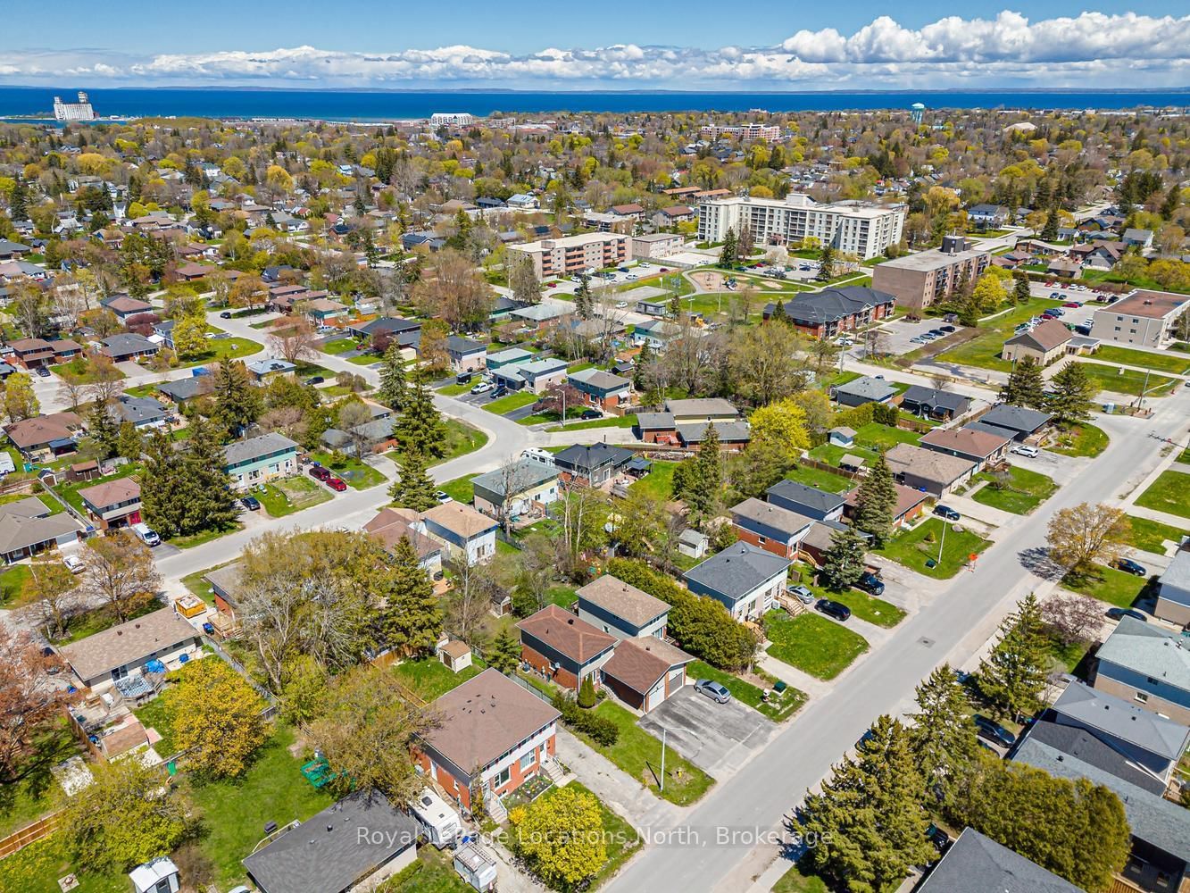 514 Tenth Street • Collingwood, ON photo 6