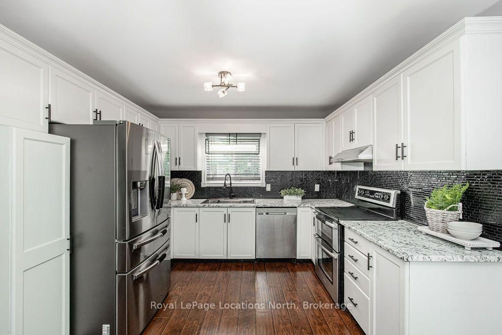7 Coles Court • Wasaga Beach, ON photo 13