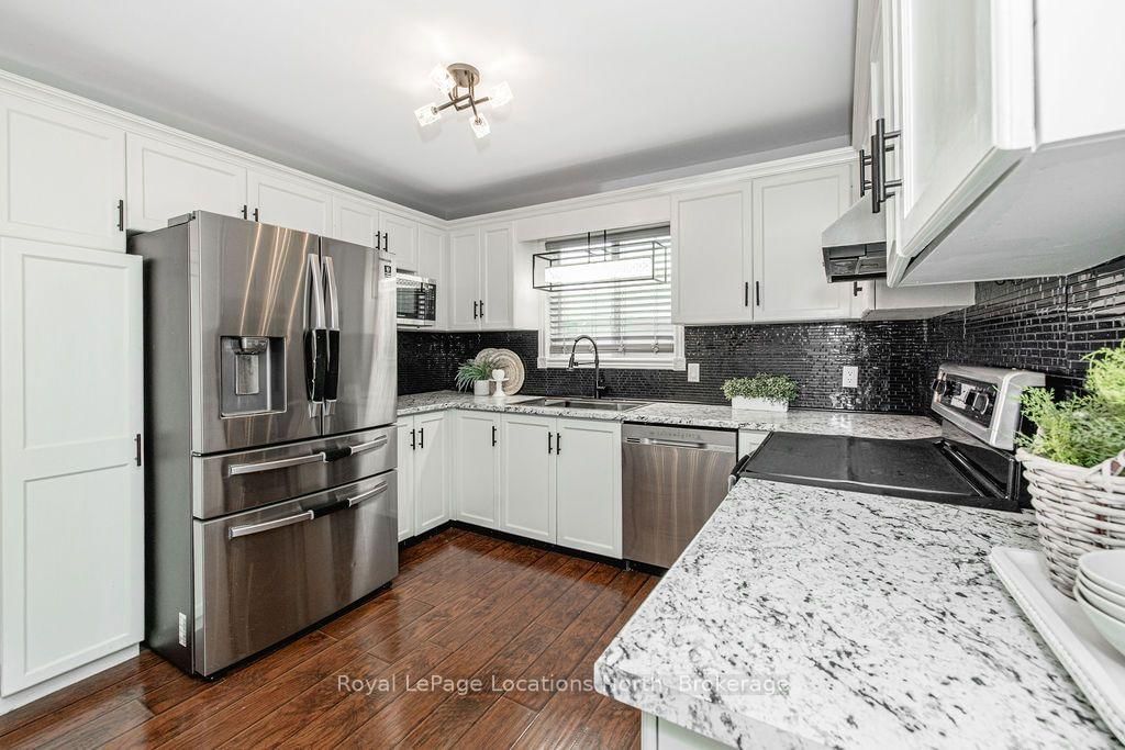 7 Coles Court • Wasaga Beach, ON photo 14