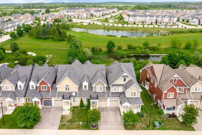 22 Berkshire Avenue • Wasaga Beach, ON photo 3