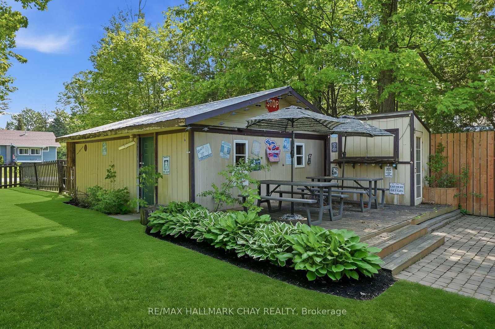 43 FOURTH Street • Tiny, ON photo 26