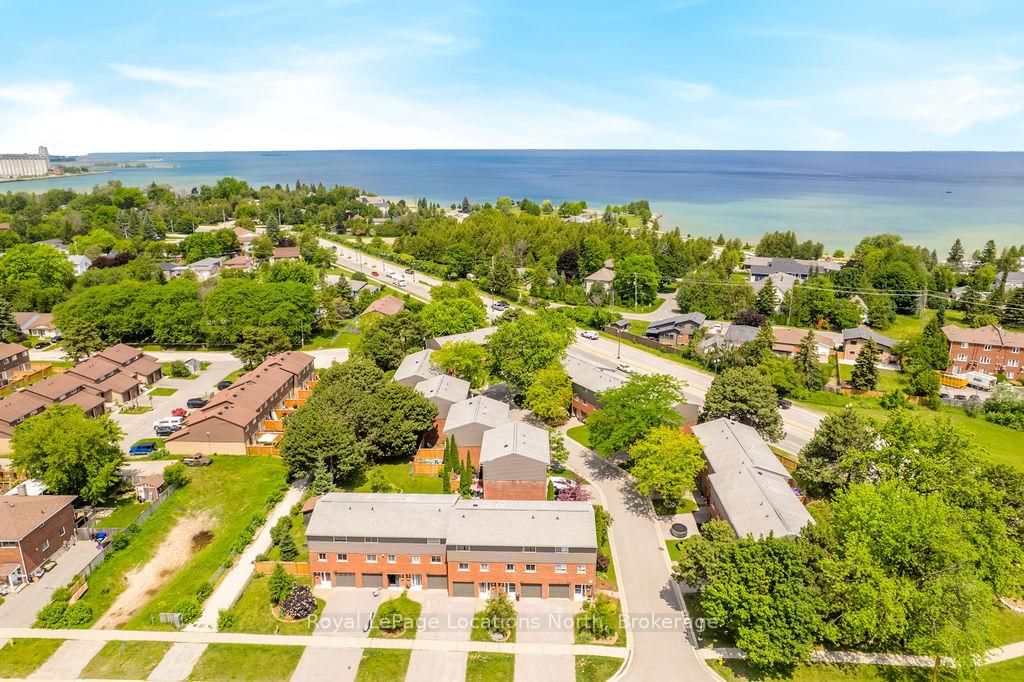 493 ONTARIO Street • Collingwood, ON photo 28