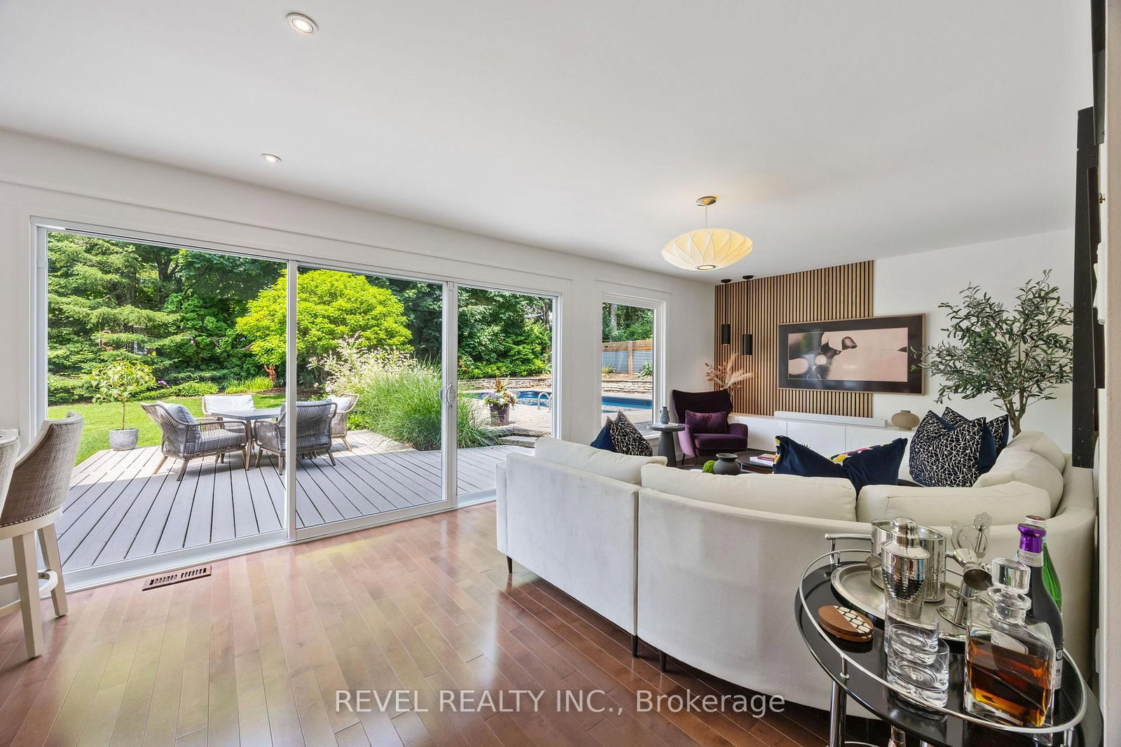 10 Shoreview Drive • Barrie, ON photo 13