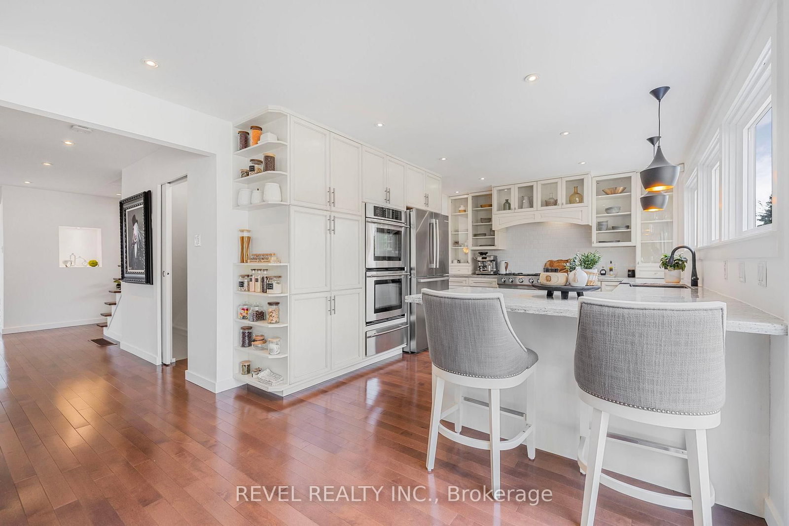 10 Shoreview Drive • Barrie, ON photo 16
