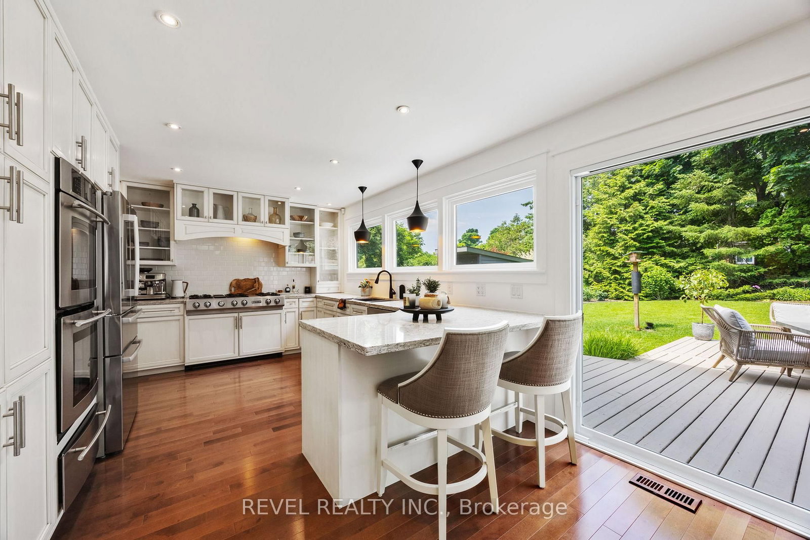 10 Shoreview Drive • Barrie, ON photo 18