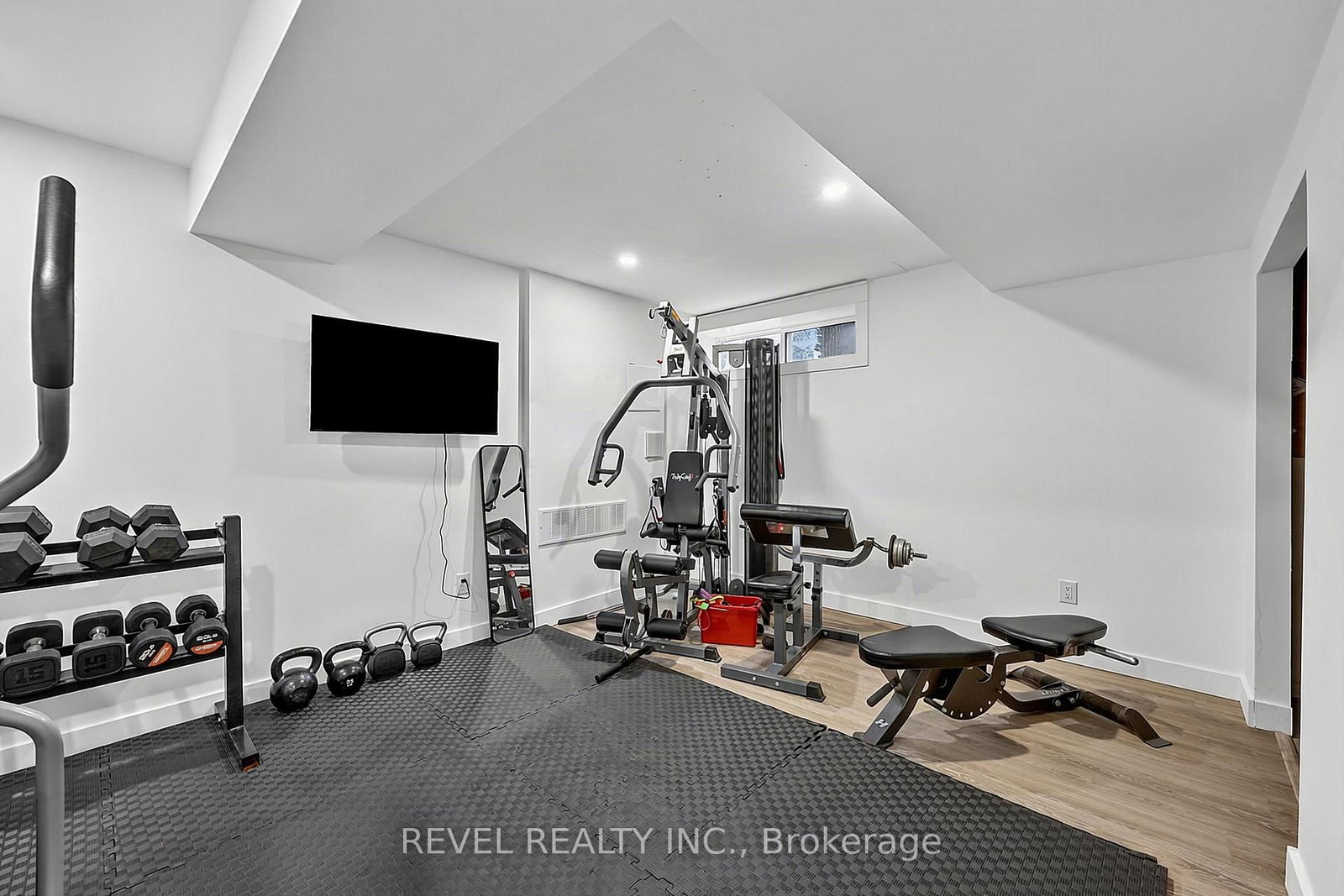 10 Shoreview Drive • Barrie, ON photo 36
