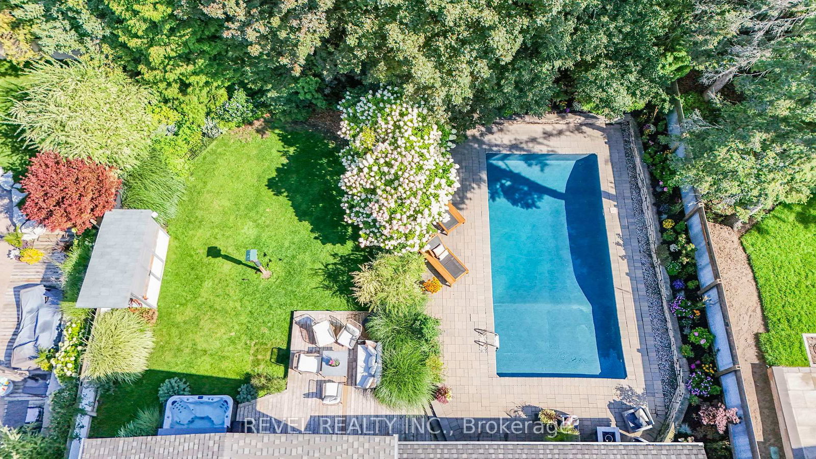10 Shoreview Drive • Barrie, ON photo 47