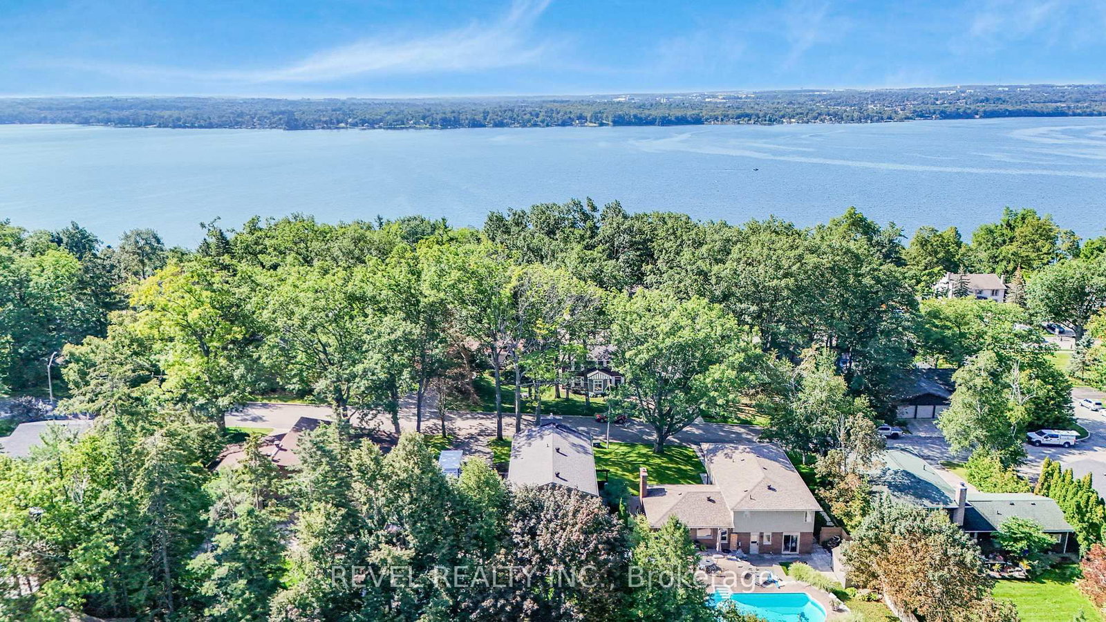 10 Shoreview Drive • Barrie, ON photo 49