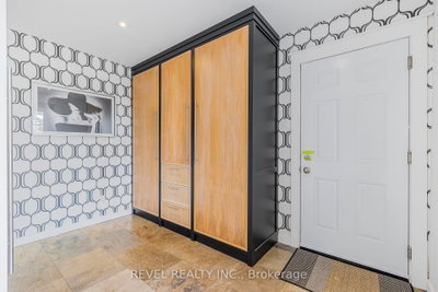 10 Shoreview Drive • Barrie, ON photo 7