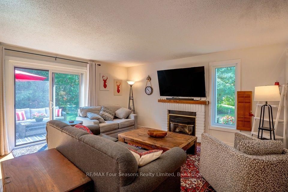 158 Escarpment Crescent • Collingwood, ON photo 11
