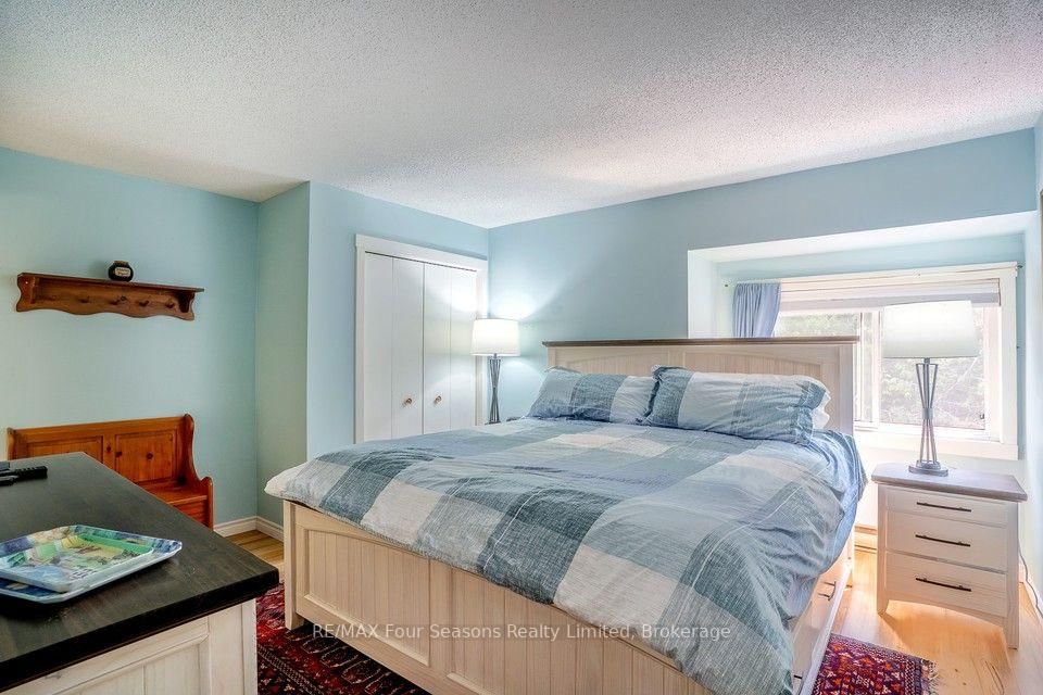 158 Escarpment Crescent • Collingwood, ON photo 13