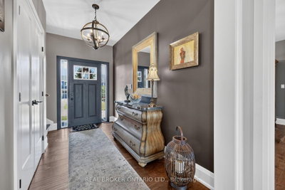 29 Thoroughbred Drive • Oro-Medonte, ON photo 4